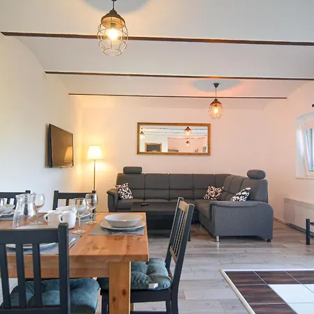 Apartment Zajecak *